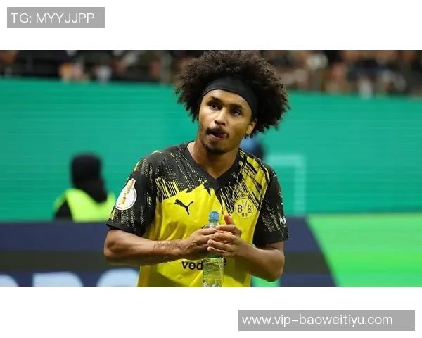 阿德耶米在多特遭遇困境曼联与其经纪人门德斯展开接触